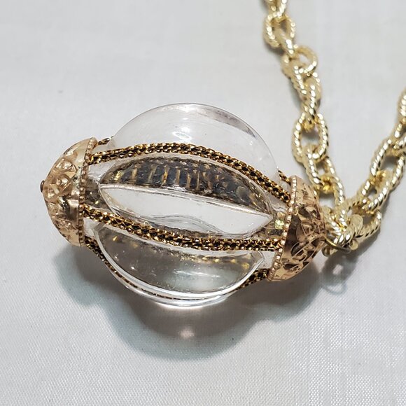 Banana Republic Gold-Tone Link Necklace with Crystal Pendant - Picture 5 of 8